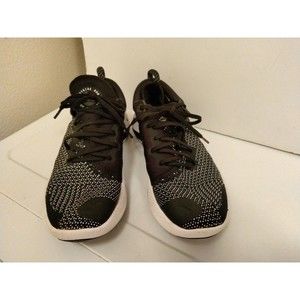 Size 8.5 - Nike Joyride Run Flyknit Men's running Shoes Oreo 2019 - AQ2730-001